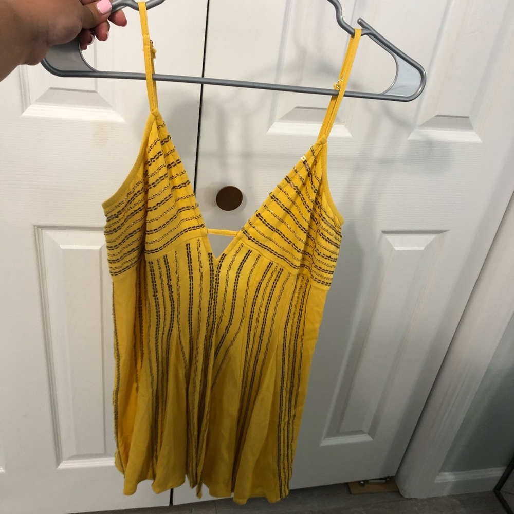 NWT! Yellow sequin dress